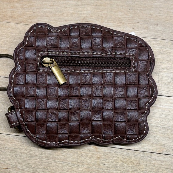 Chala Handbags Flip Flop Keychain Change Purse - Picture 4 of 12